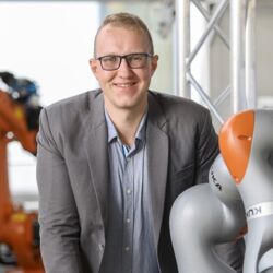 Dr.-Ing. Sebastian Lang