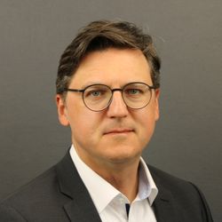 Michael Schmitz